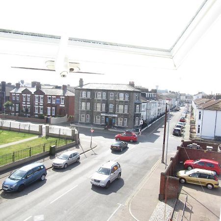 Silverstone House Great Yarmouth Bagian luar foto